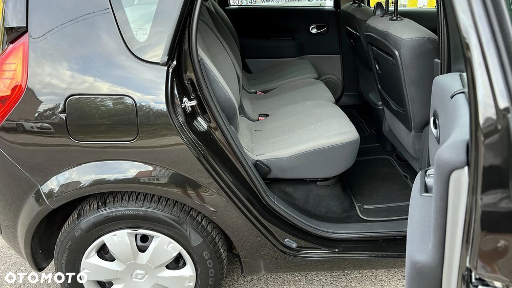Renault Scenic 1.6 16V Dynamique - 23