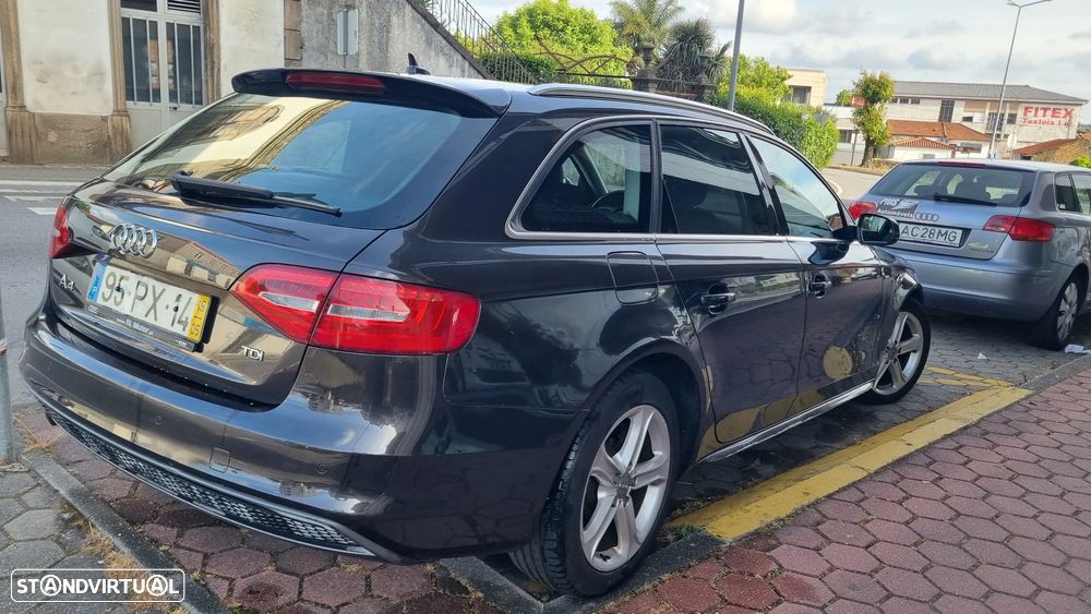 Audi A4 Avant 2.0 TDI Business Line S-line - 6