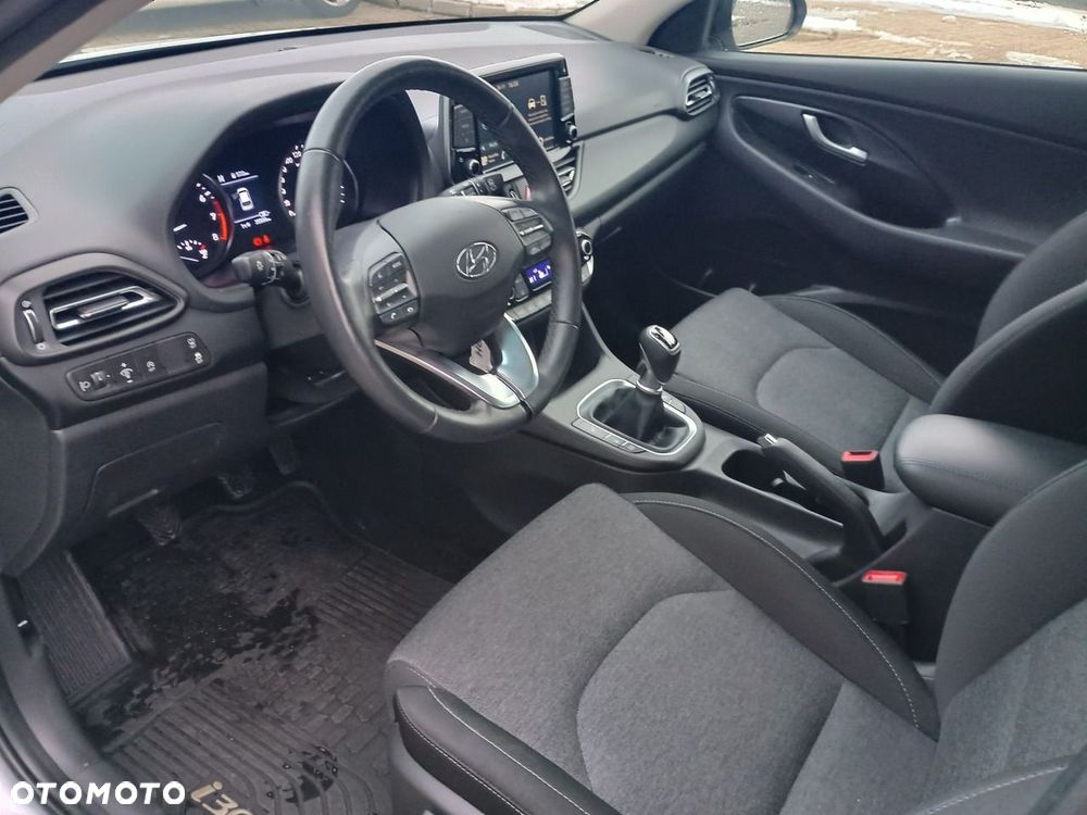 Hyundai i30 1.5 T-GDI 48V Smart - 10