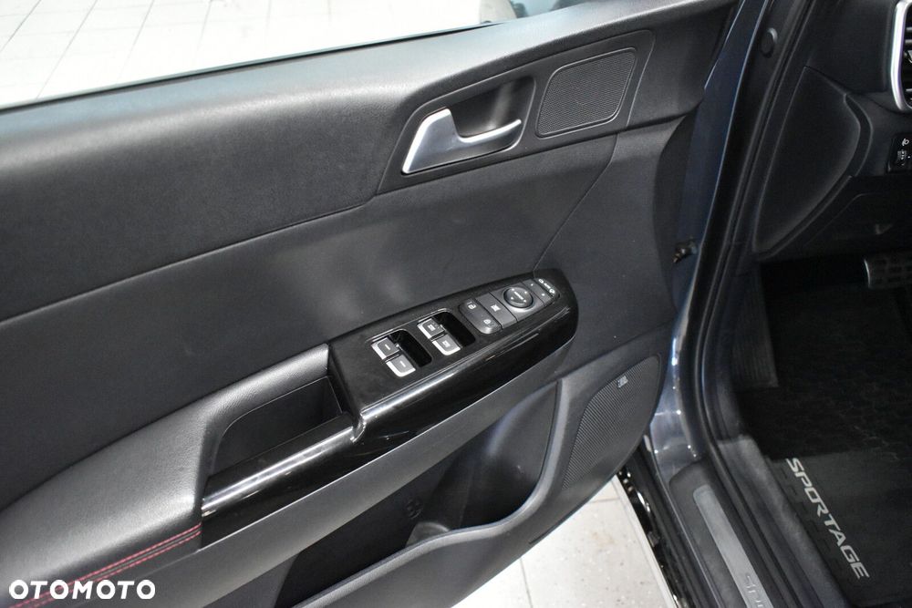 Kia Sportage - 8