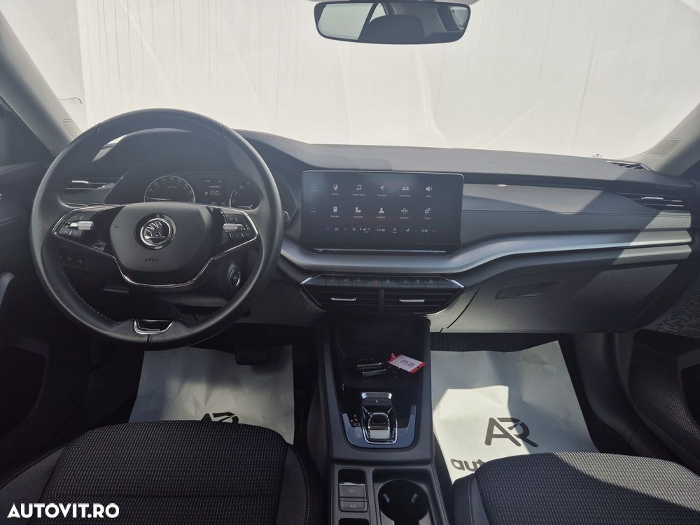 Skoda Octavia 2.0 TDI DSG Ambition - 12