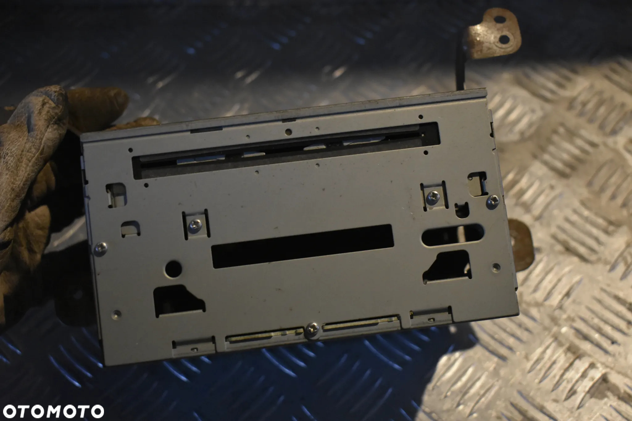 RADIO FABRYCZNE MITSUBISHI OUTLANDER II 8701A215 - 3