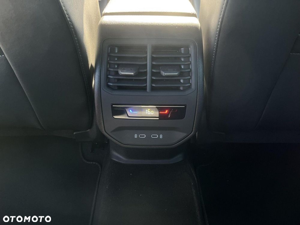 Cupra Leon Sportstourer - 25