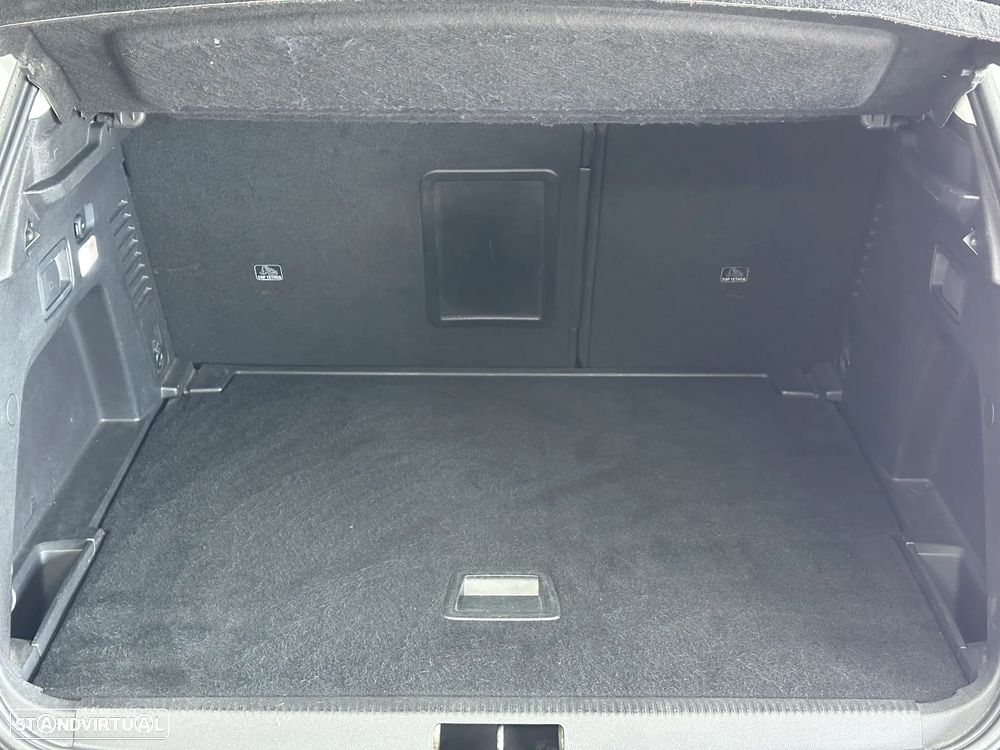 Peugeot 3008 1.6 HDi Allure J18 - 25