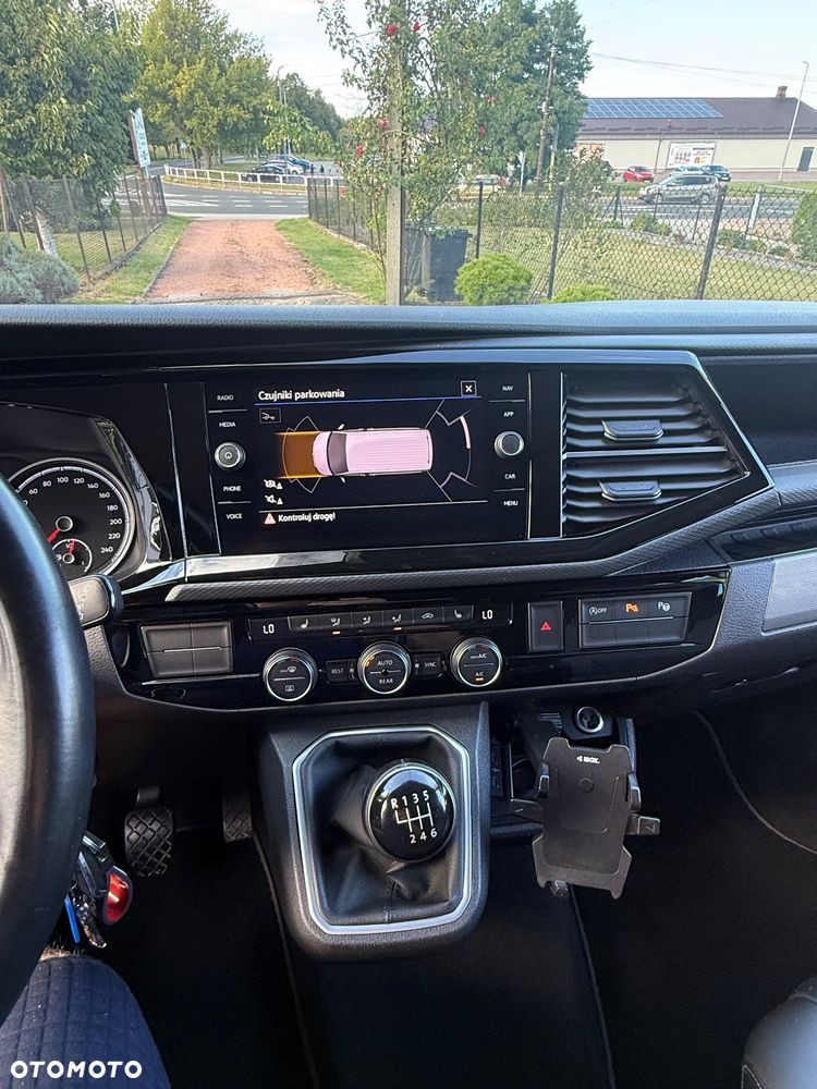 Volkswagen Multivan 2.0 TDI L1 Highline - 25