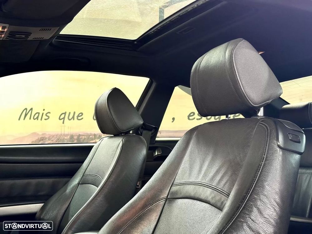 BMW 320 d Coupe Auto - 11