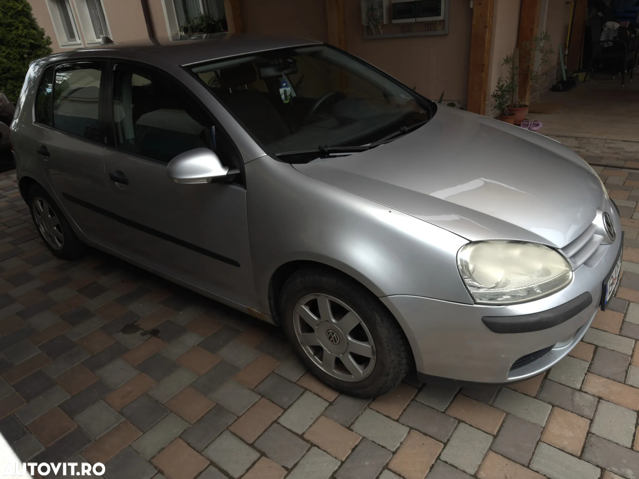 Volkswagen Golf 1.4 - 5
