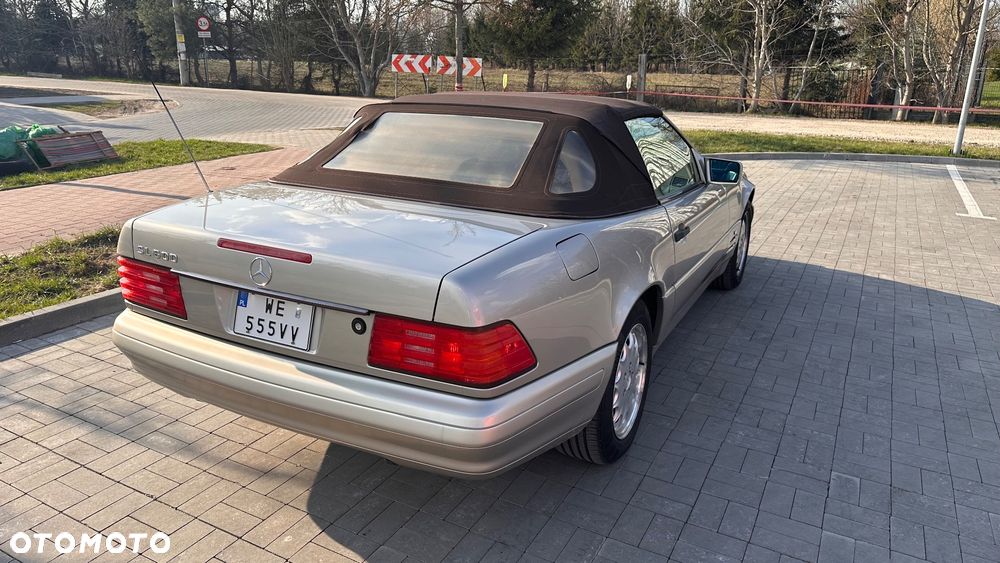 Mercedes-Benz SL - 26