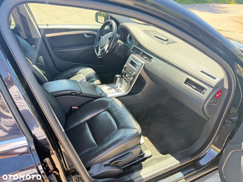 Volvo V70 D3 Geartronic Kinetic - 15