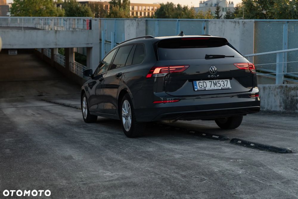 Volkswagen Golf Variant 2.0 TDI Life - 4