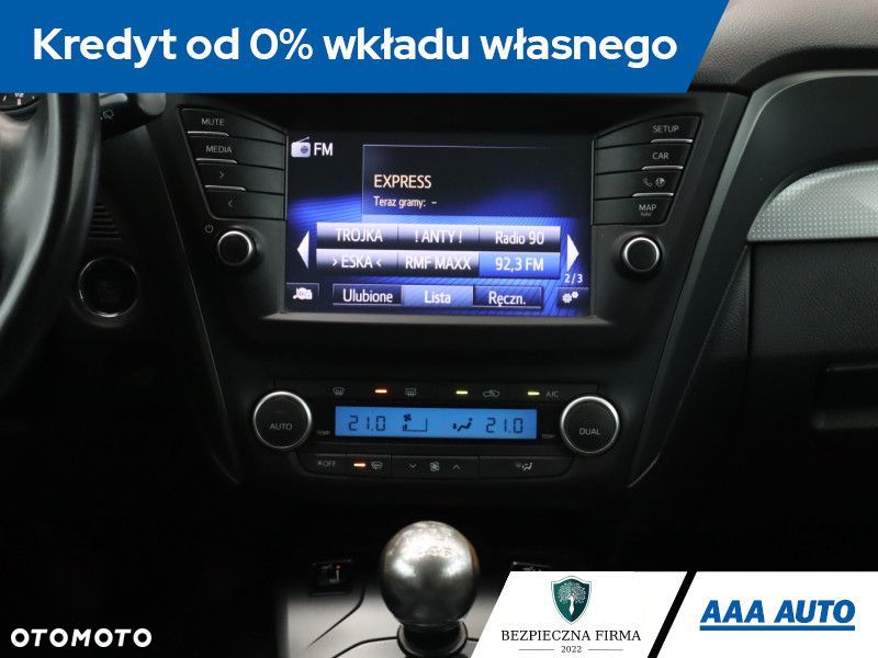 Toyota Avensis - 14