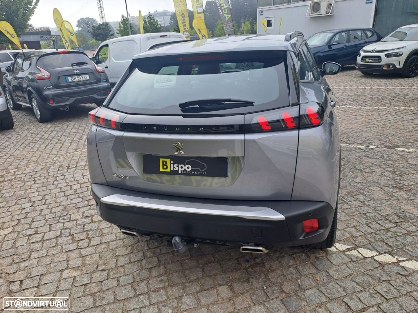 Peugeot 2008 1.2 PureTech Allure - 8