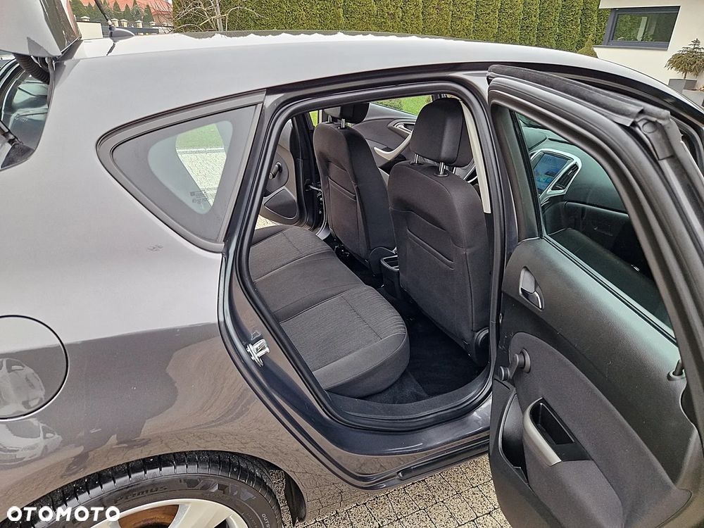 Opel Astra 1.6 Innovation - 14