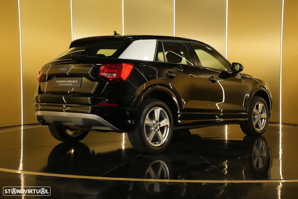 Audi Q2 1.6 TDI Sport - 7