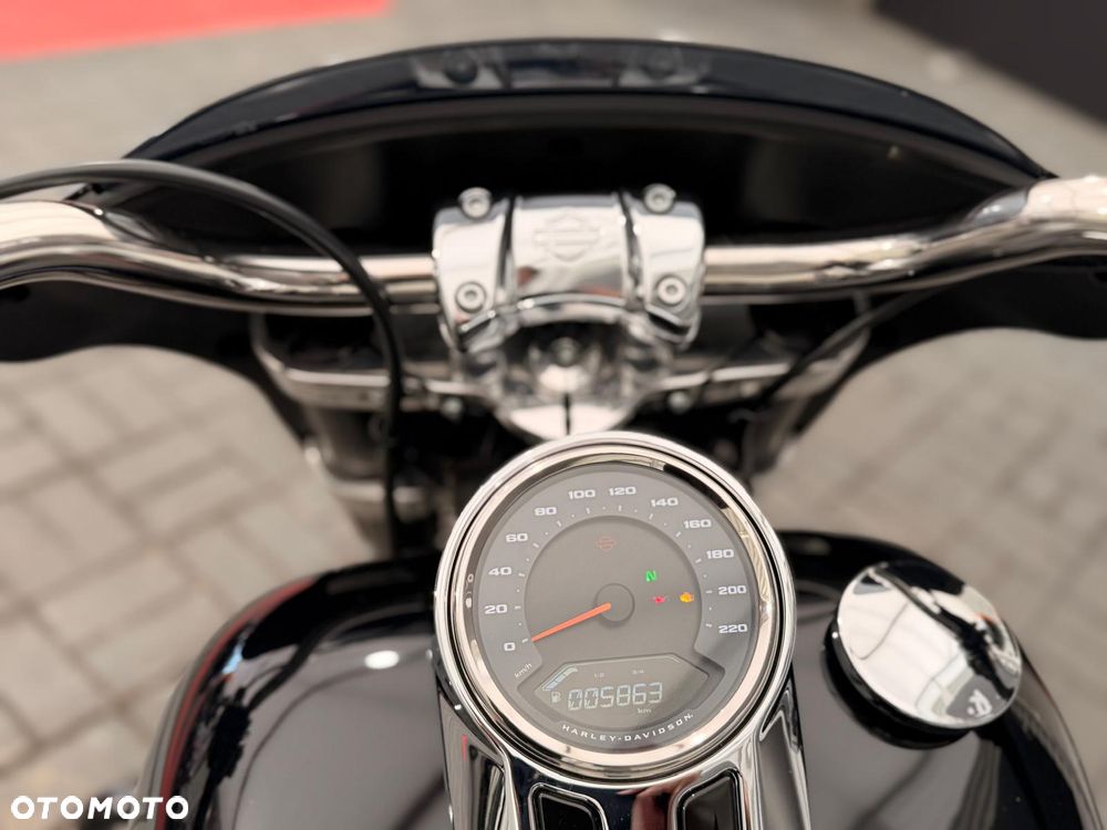 Harley-Davidson Softail Sport Glide - 8
