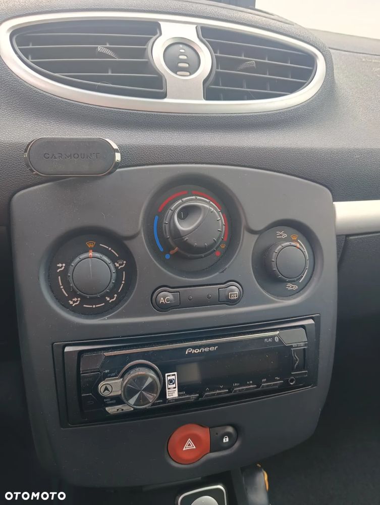 Renault Clio 1.5 dCi Business - 16