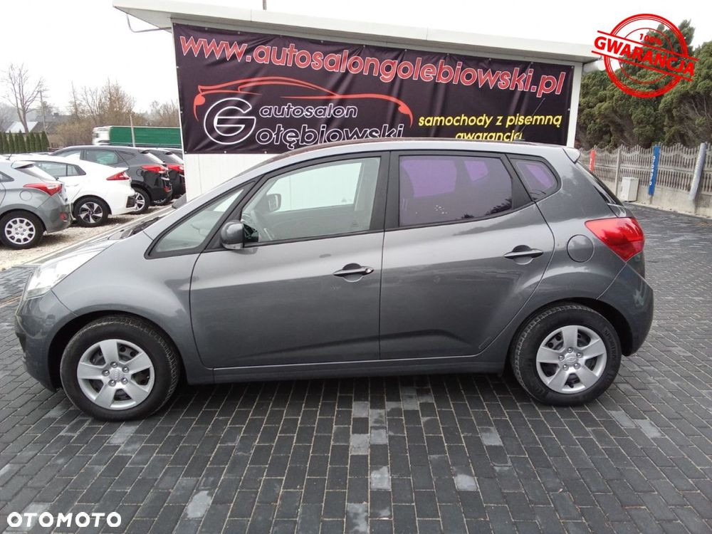 Kia Venga - 15