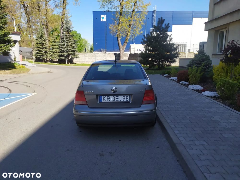 Volkswagen Bora - 4