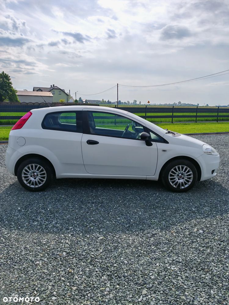 Fiat Punto 1.2 8V - 4