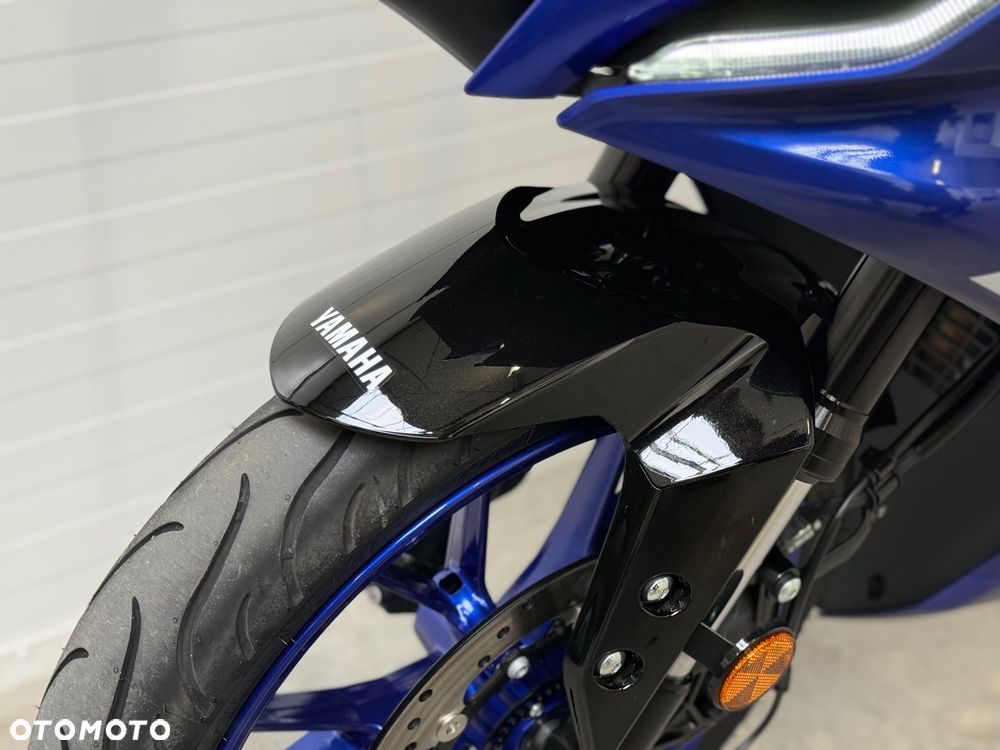 Yamaha YZF - 23