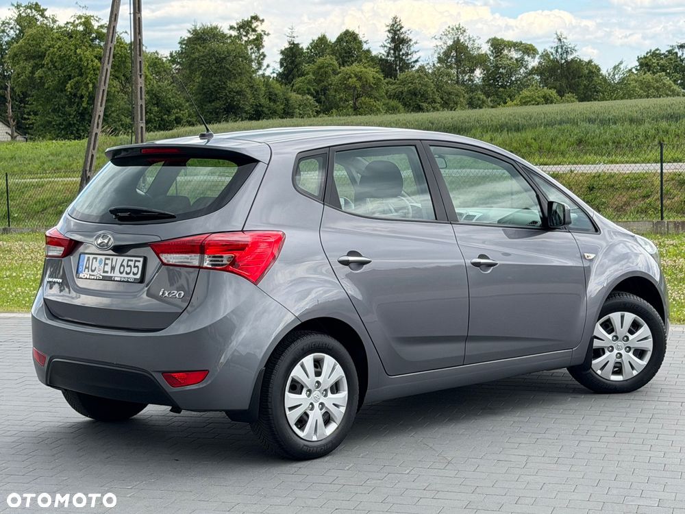 Hyundai ix20 1.4 blue Passion - 14