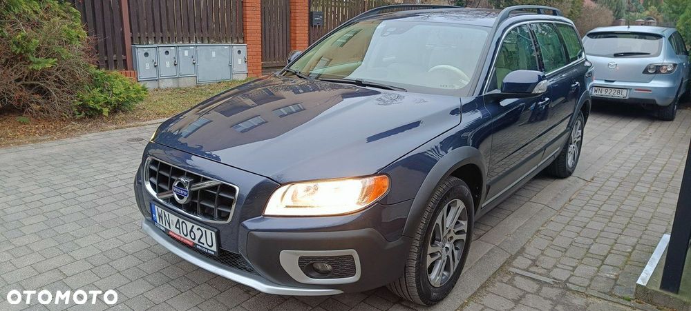 Volvo XC 70 D5 AWD Dynamic Momentum - 3