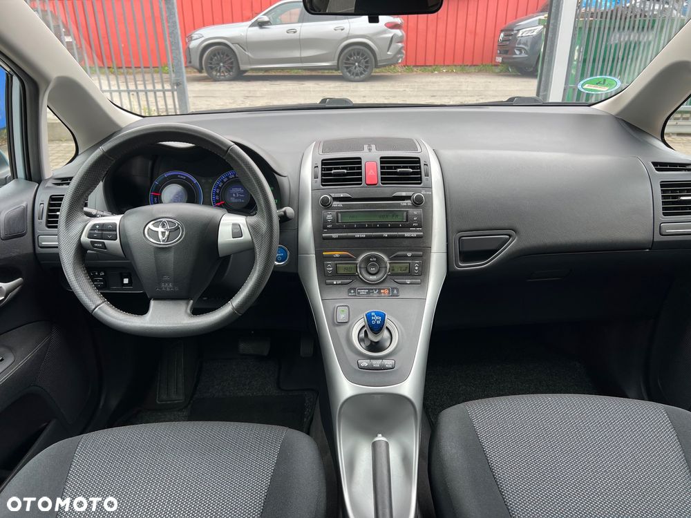 Toyota Auris 1.8 HSD Luna - 25