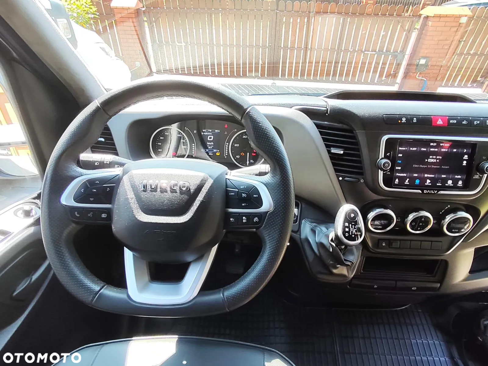 Iveco Daily 35S18 - 17