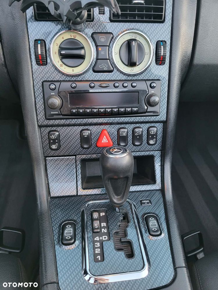 Mercedes-Benz SLK - 11