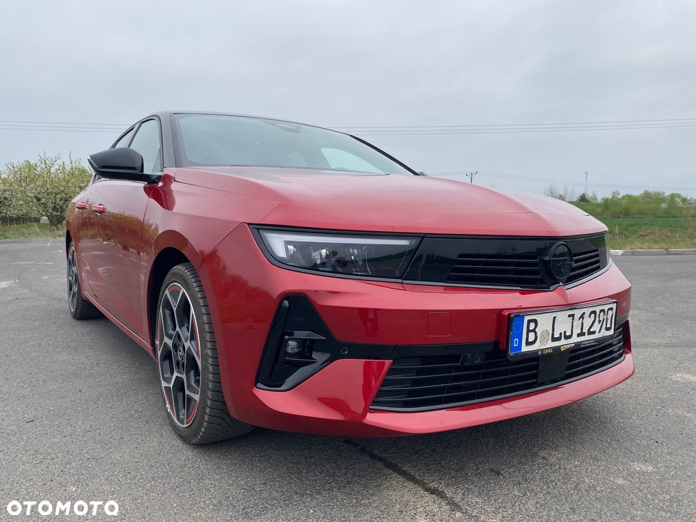 Opel Astra Sports Tourer 1.2 Turbo Automatik GS Line - 4