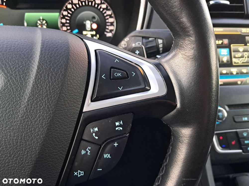 Ford Mondeo 2.0 T Titanium S MPS6 - 22