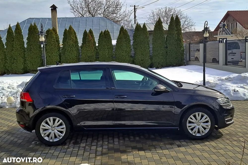Volkswagen Golf 2.0 TDI BlueMotion Technology DSG Allstar - 5
