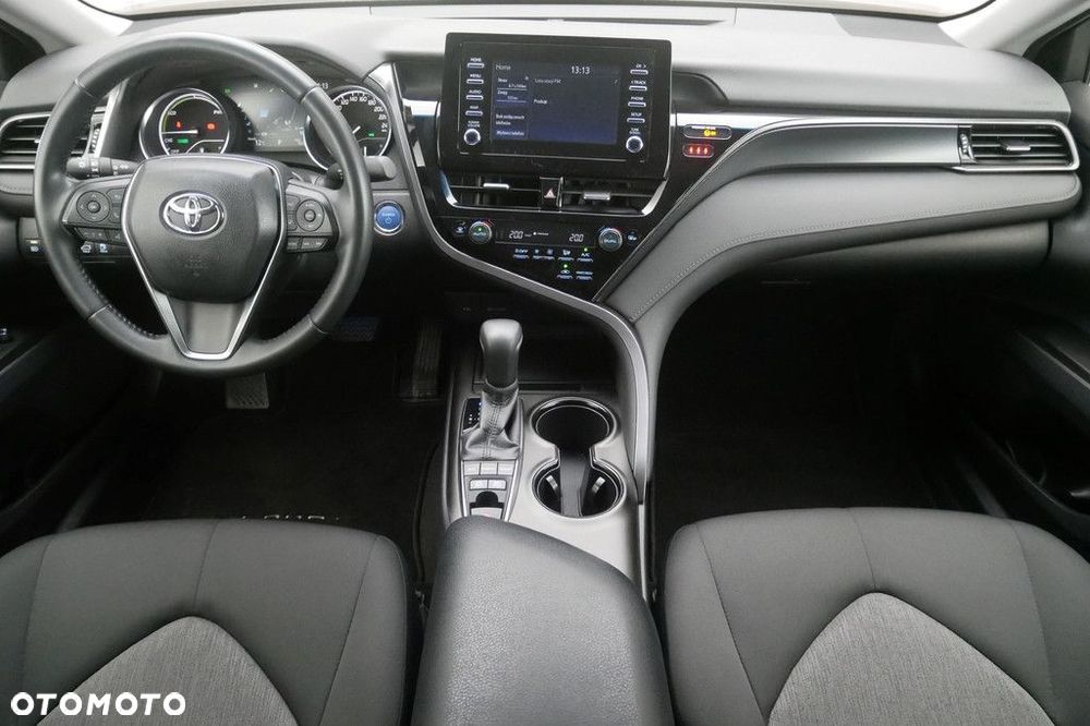 Toyota Camry 2.5 Hybrid Comfort CVT - 8