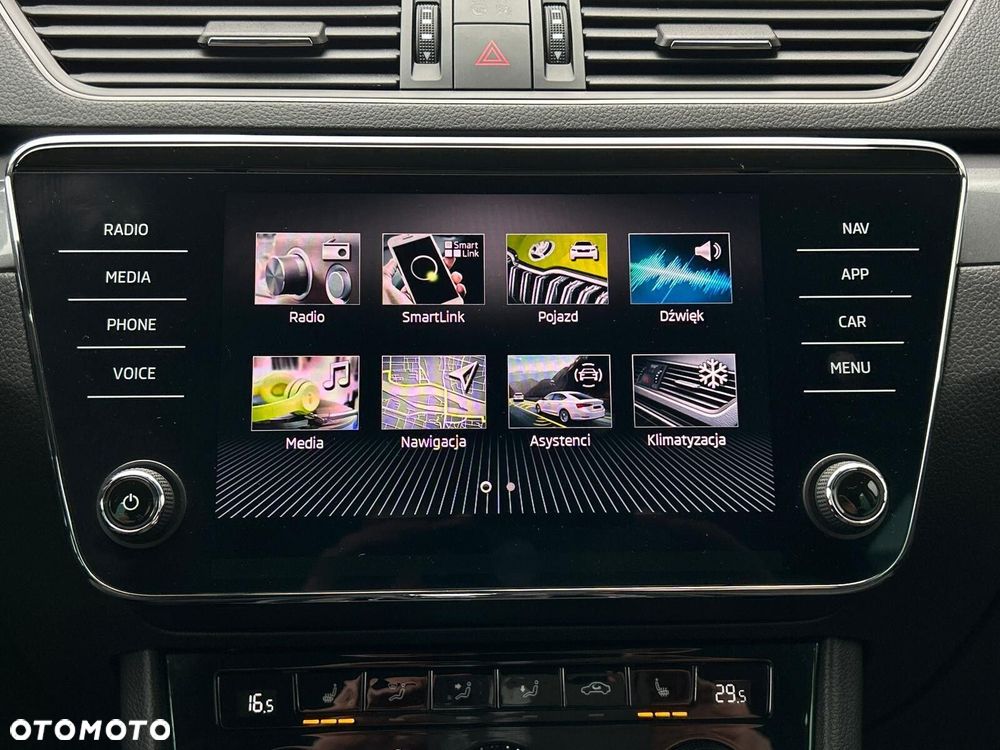 Skoda Superb 1.5 TSI Active DSG - 28