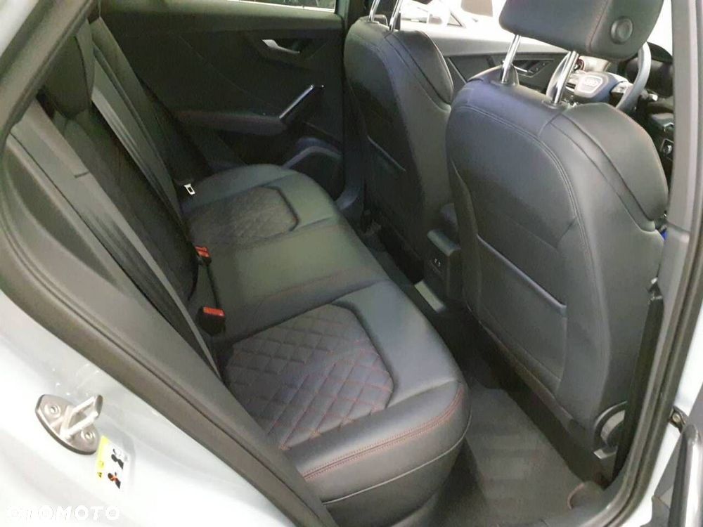 Audi SQ2 - 18