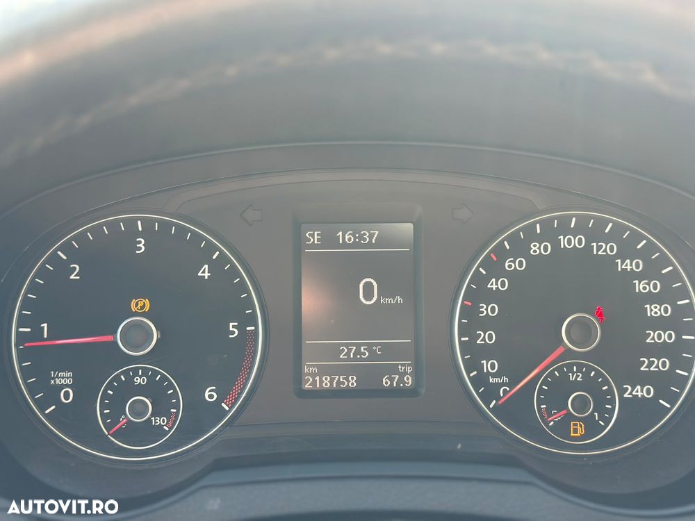 Volkswagen Sharan - 8