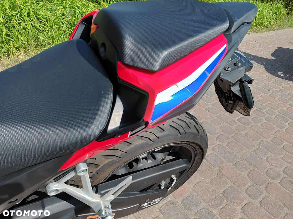 Honda CBR - 15