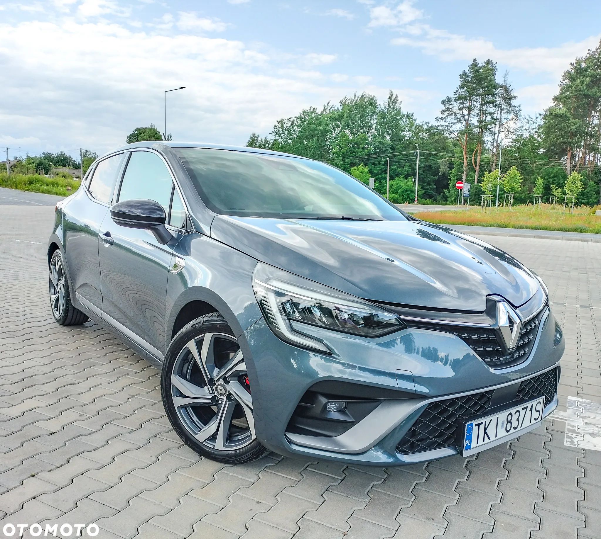 Renault Clio 1.6 E-TECH R.S Line - 1
