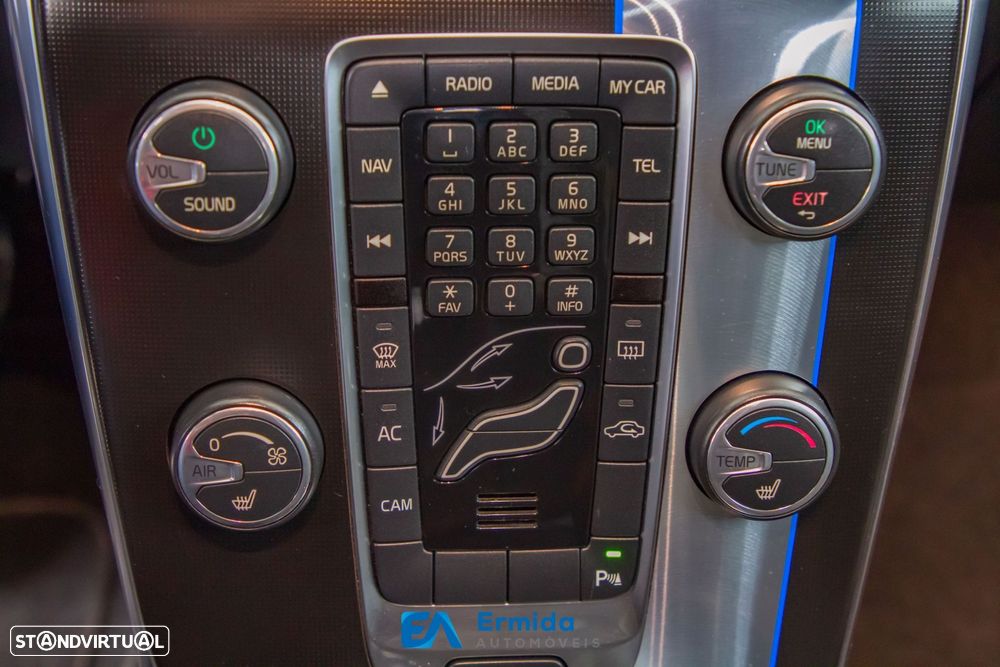 Volvo V40 1.6 D2 R-Design - 34