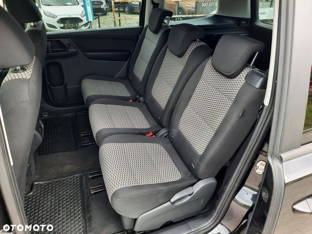 Volkswagen Sharan - 18