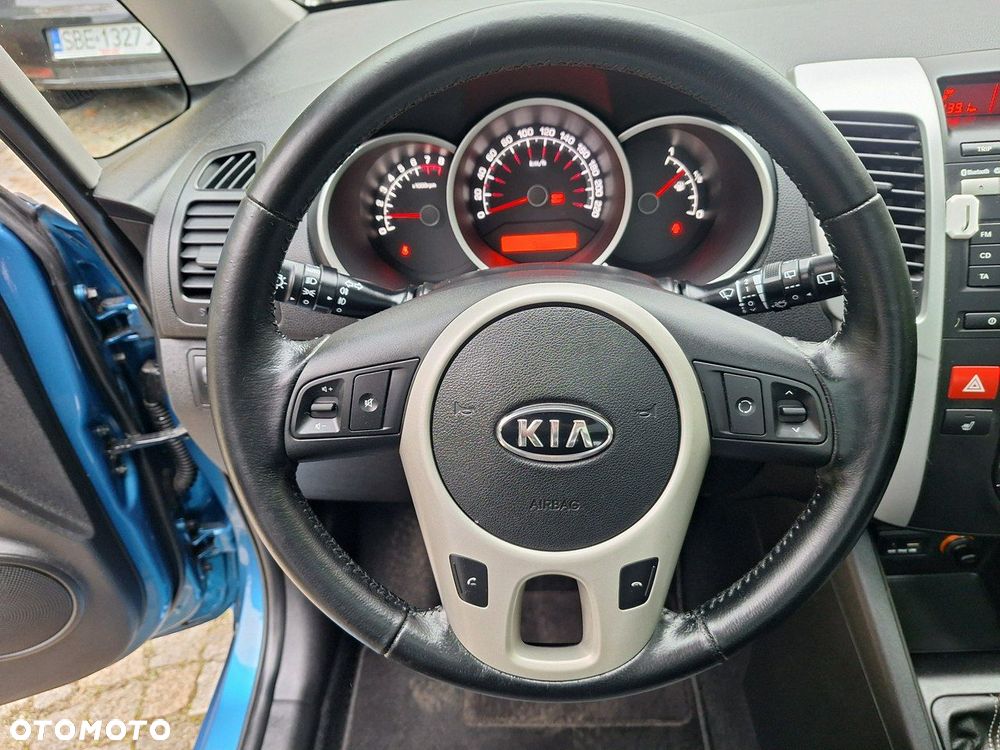 Kia Venga 1.4 CVVT Spirit - 11