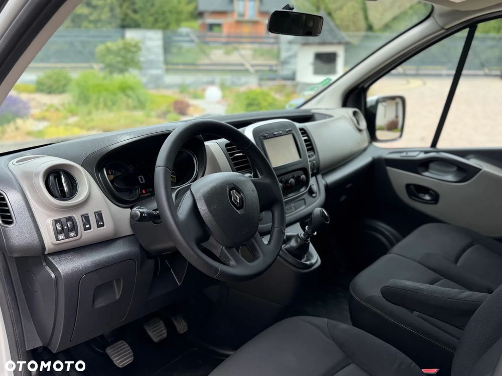 Renault TRAFIC - 7