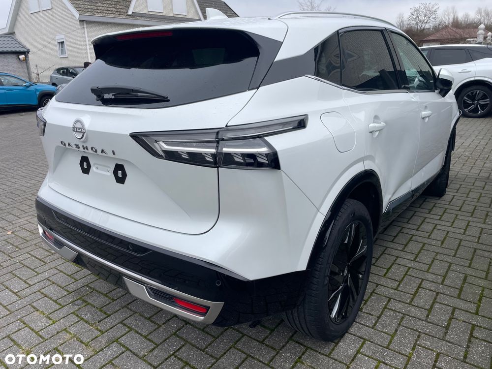 Nissan Qashqai ver-1-3-dig--t-mhev-premiere-edition - 2