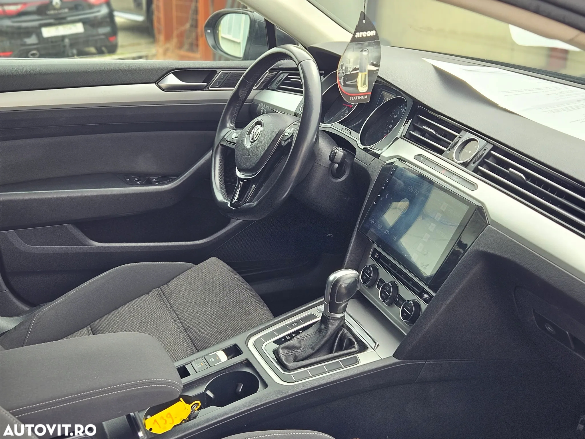 Volkswagen Passat - 7