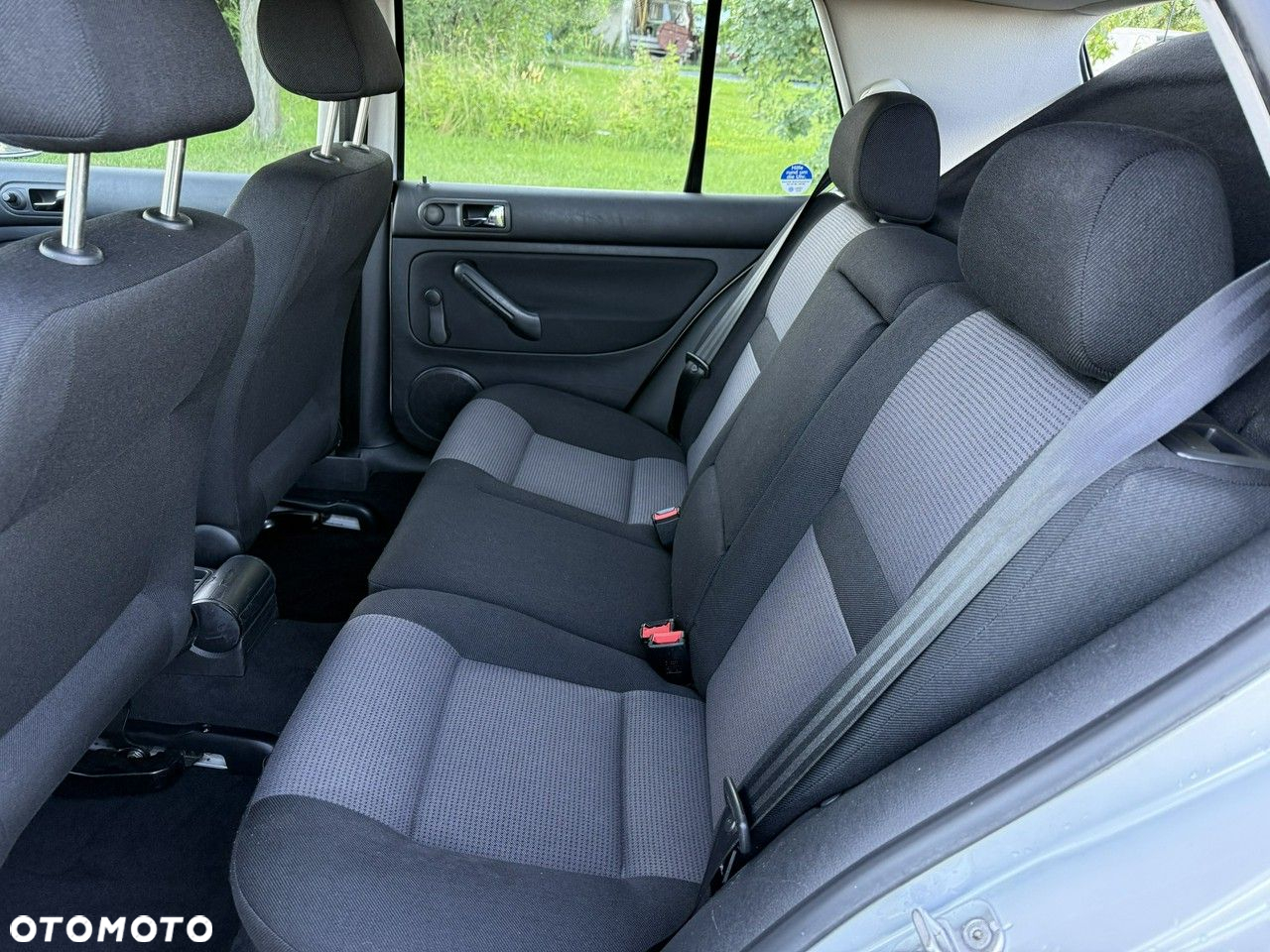 Volkswagen Golf 1.4 Comfortline - 27