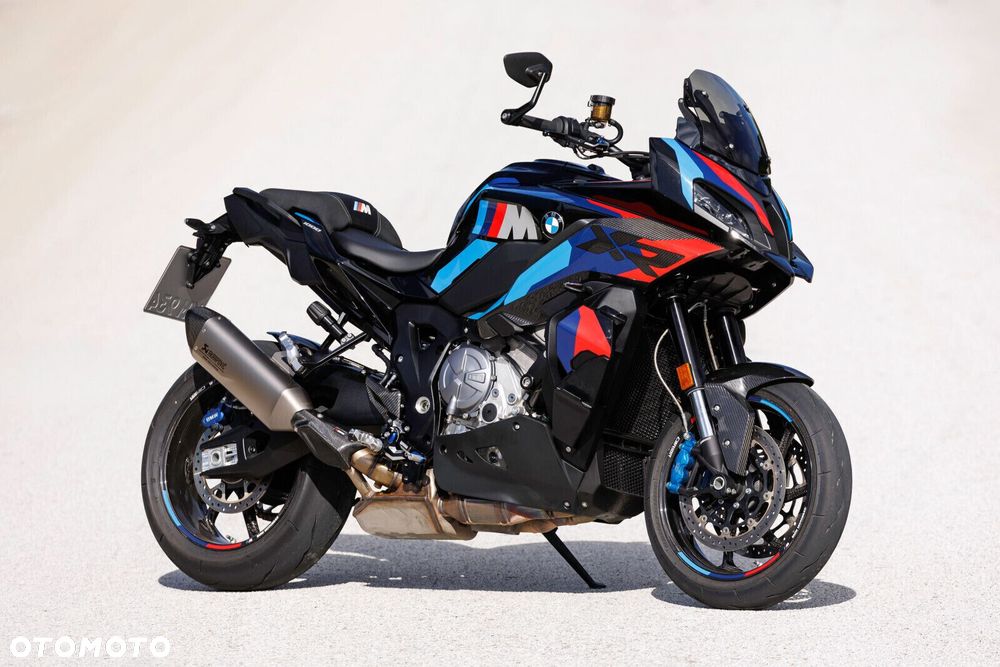 BMW S