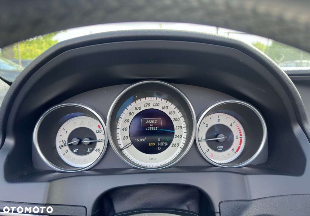 Mercedes-Benz Klasa E - 20