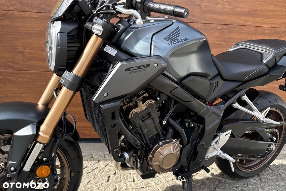 Honda CB - 20