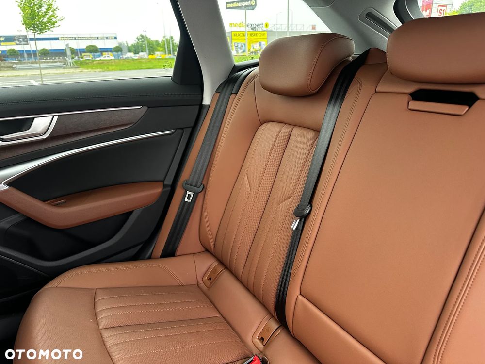 Audi A6 Avant - 30