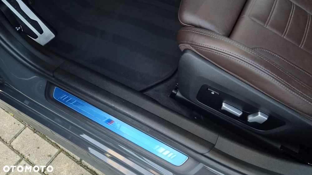BMW Seria 3 330e PHEV xDrive M Sport sport - 20